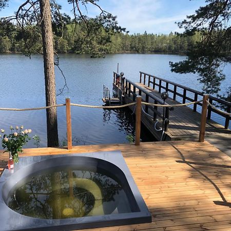 Hotelli Lepolampi Espoo Buitenkant foto