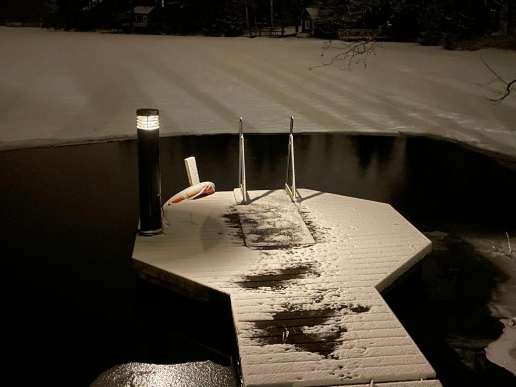 Hotelli Lepolampi Espoo Buitenkant foto