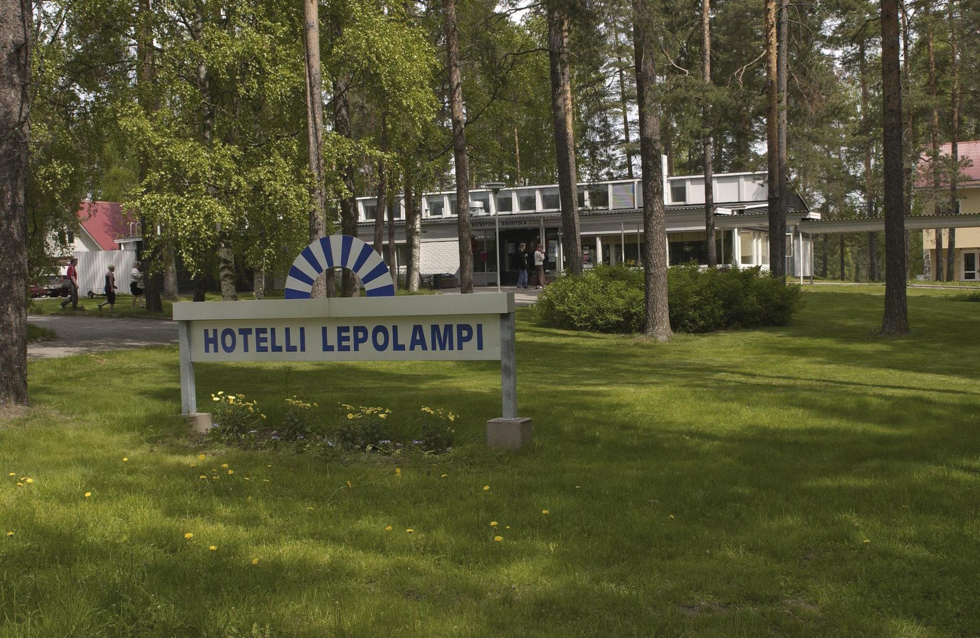 Hotelli Lepolampi Espoo Buitenkant foto