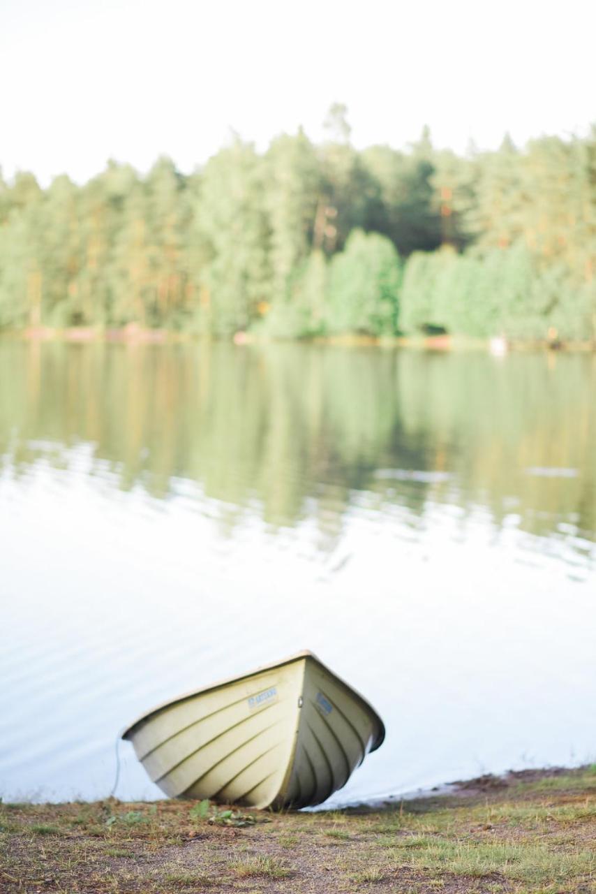 Hotelli Lepolampi Espoo Buitenkant foto